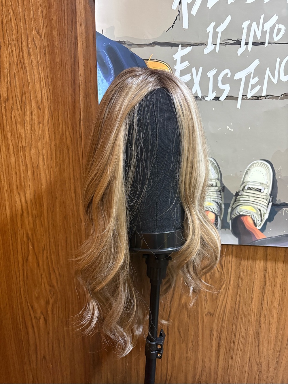 High quality heat friendly synthetic fiber wig 13x4
